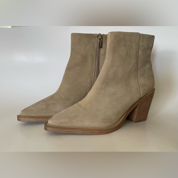 Vince Camuto Boots - Picture 2 of 5